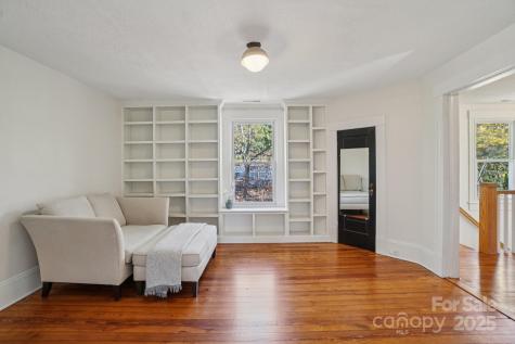 202 Westwood Place Asheville NC 28806