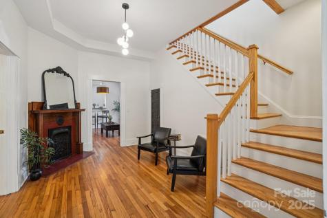 202 Westwood Place Asheville NC 28806