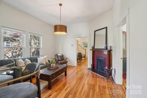 202 Westwood Place Asheville NC 28806