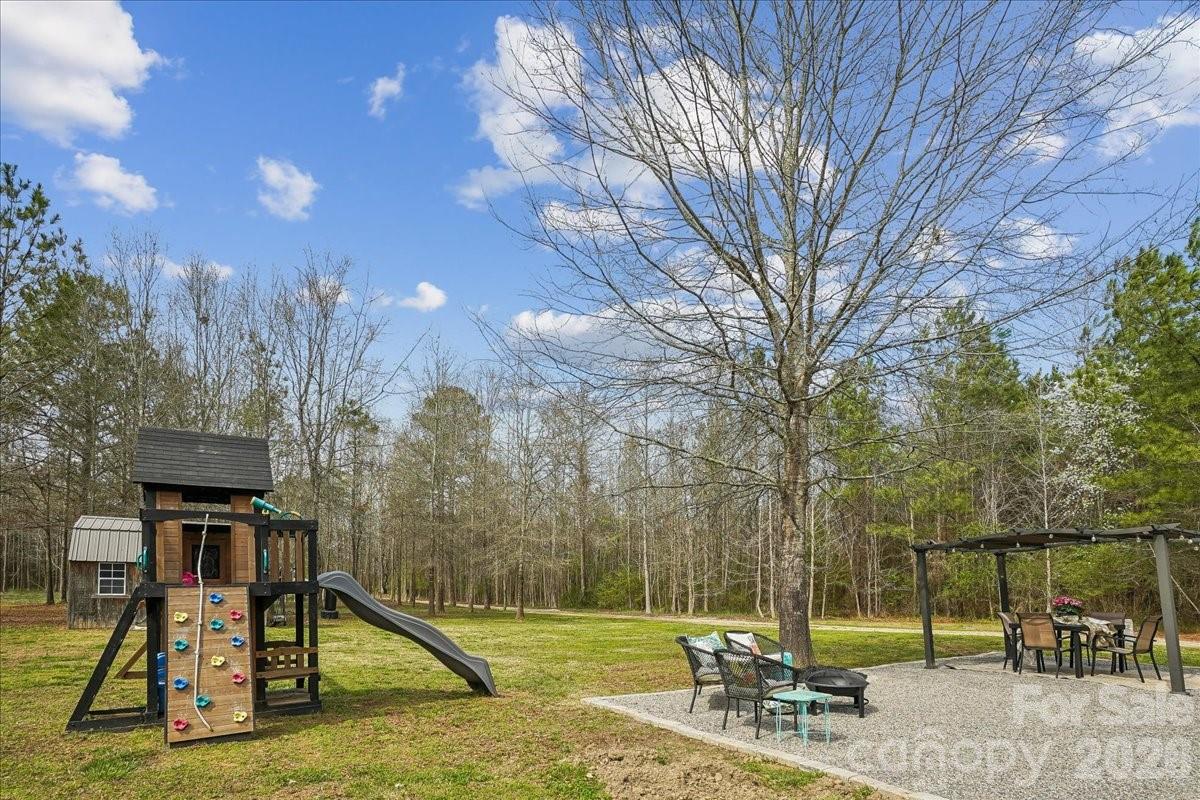 665 Edwards Road Fort Lawn SC 29714