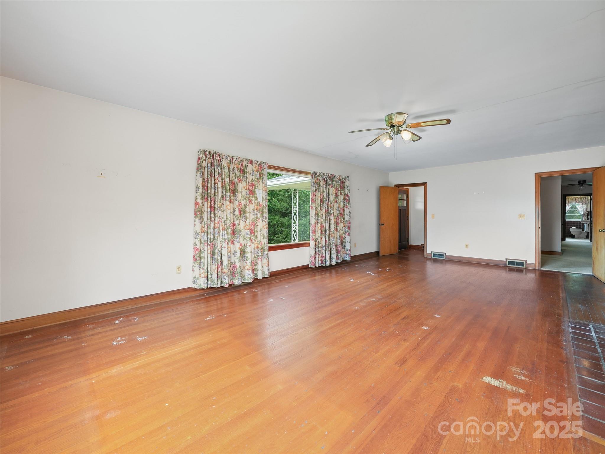 5 Noland Downs Road Waynesville NC 28785