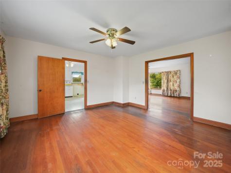 5 Noland Downs Road Waynesville NC 28785