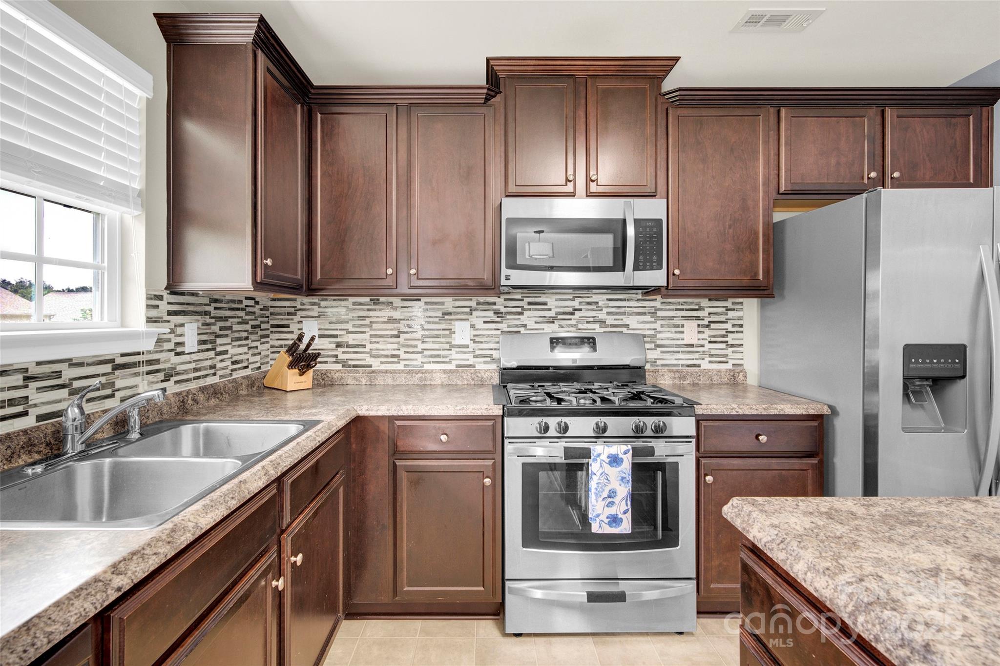 12217 Dearview Lane Charlotte NC 28269