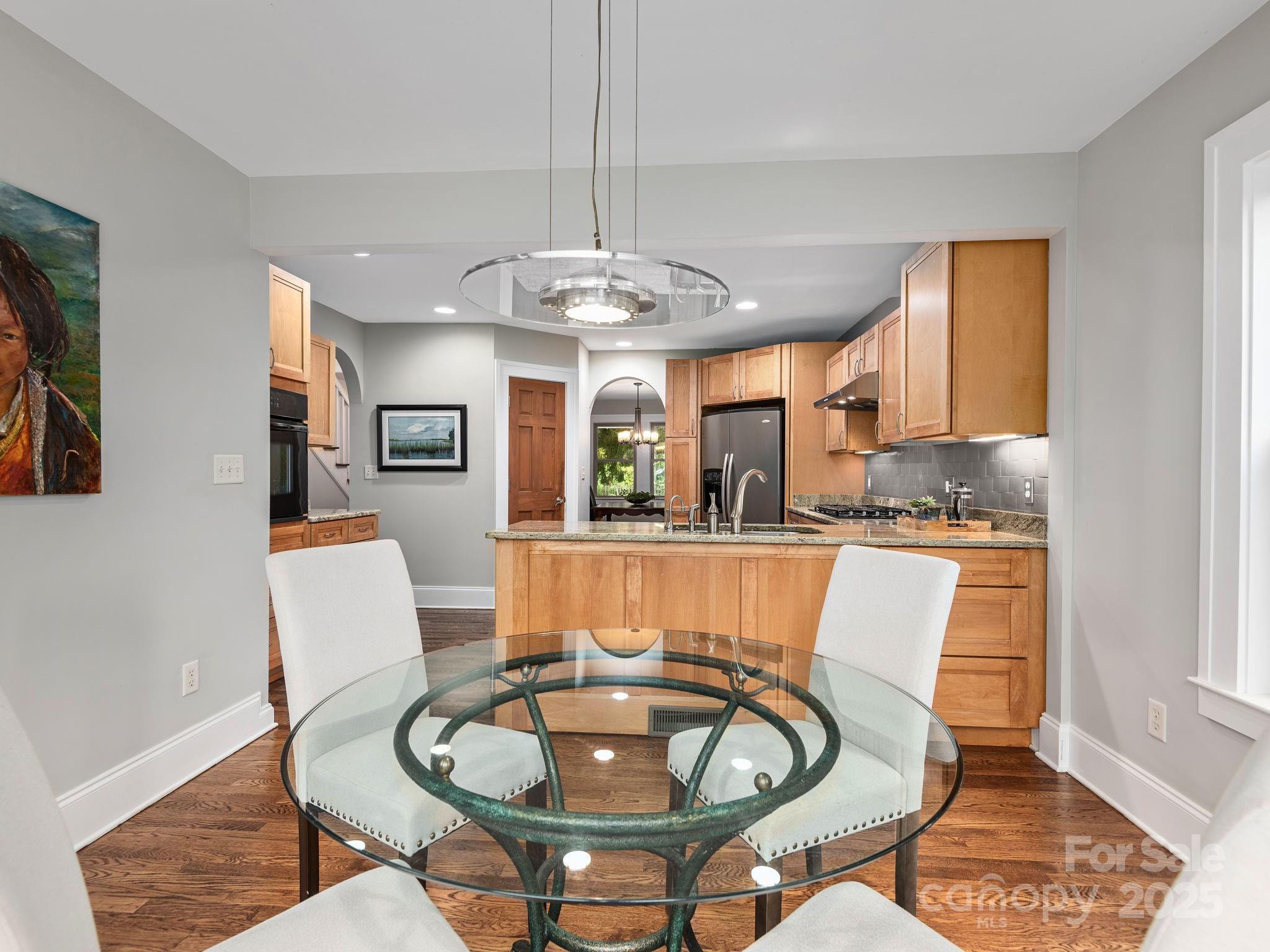 135 Westwood Place Asheville NC 28806