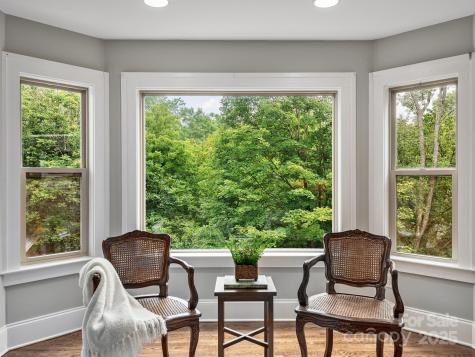 135 Westwood Place Asheville NC 28806