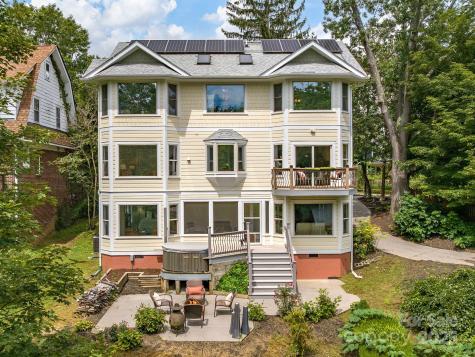 135 Westwood Place Asheville NC 28806