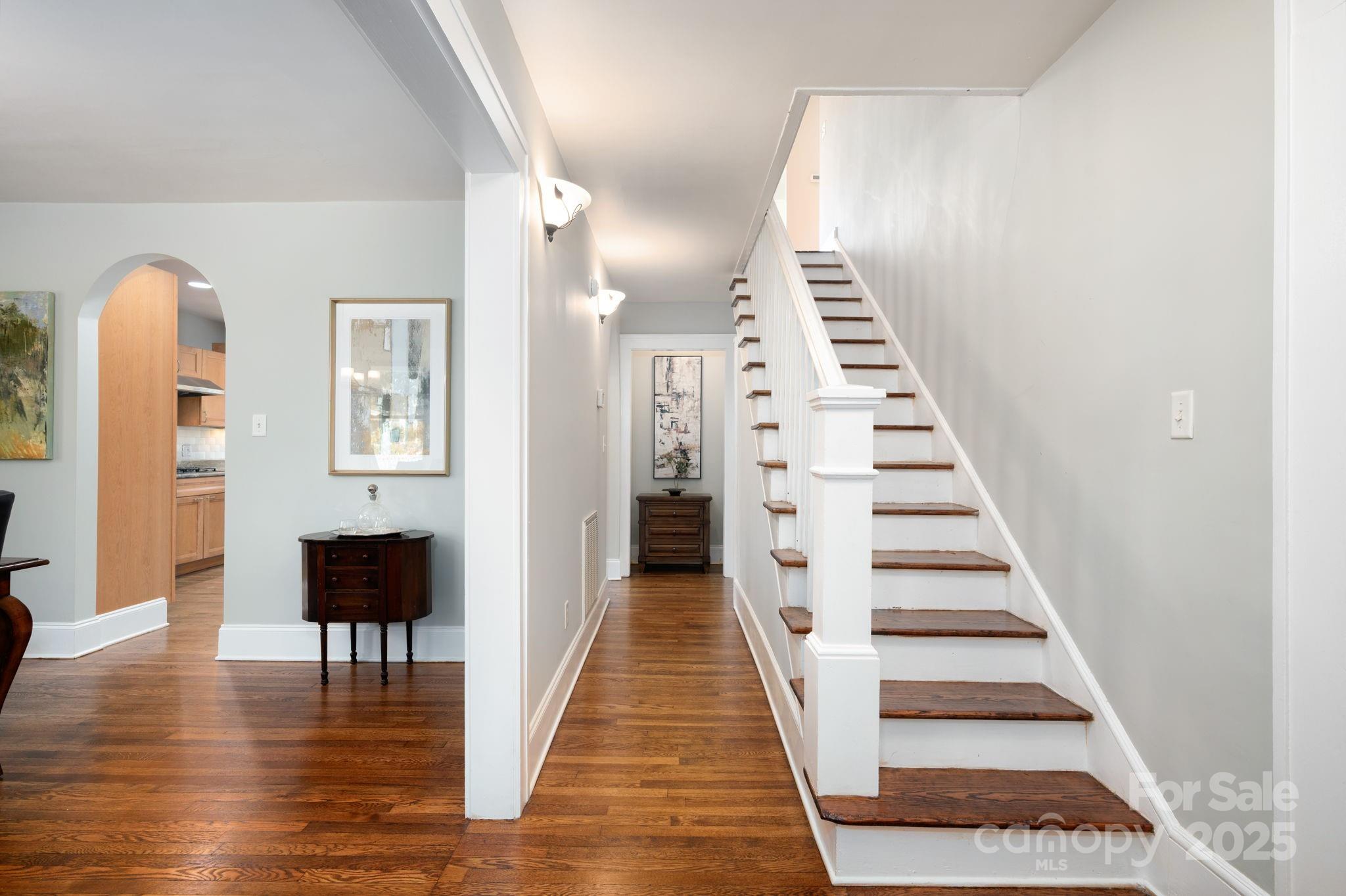 135 Westwood Place Asheville NC 28806