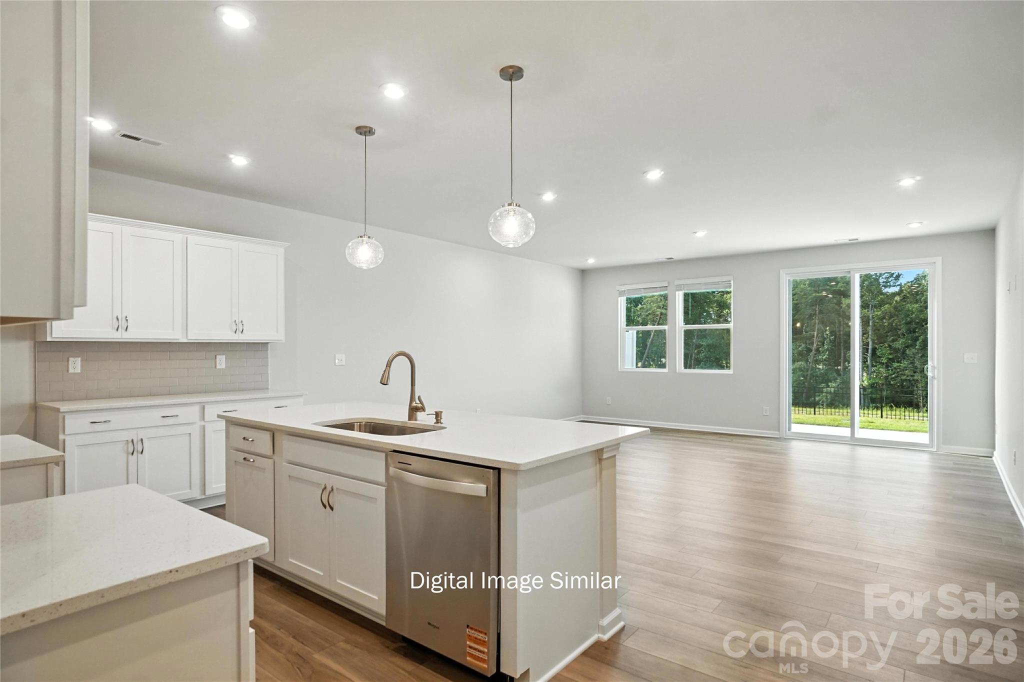 1227 Vibrant Road Charlotte NC 28215