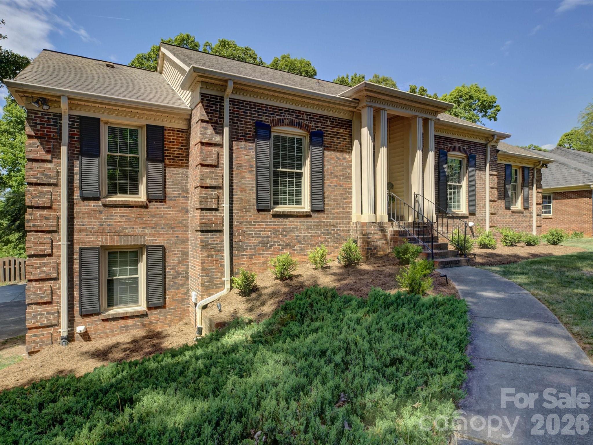 424 Walnut Point Drive Matthews NC 28105