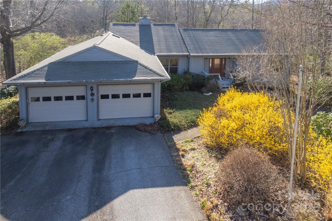 397 Persimmon Hill Drive Columbus NC 28722