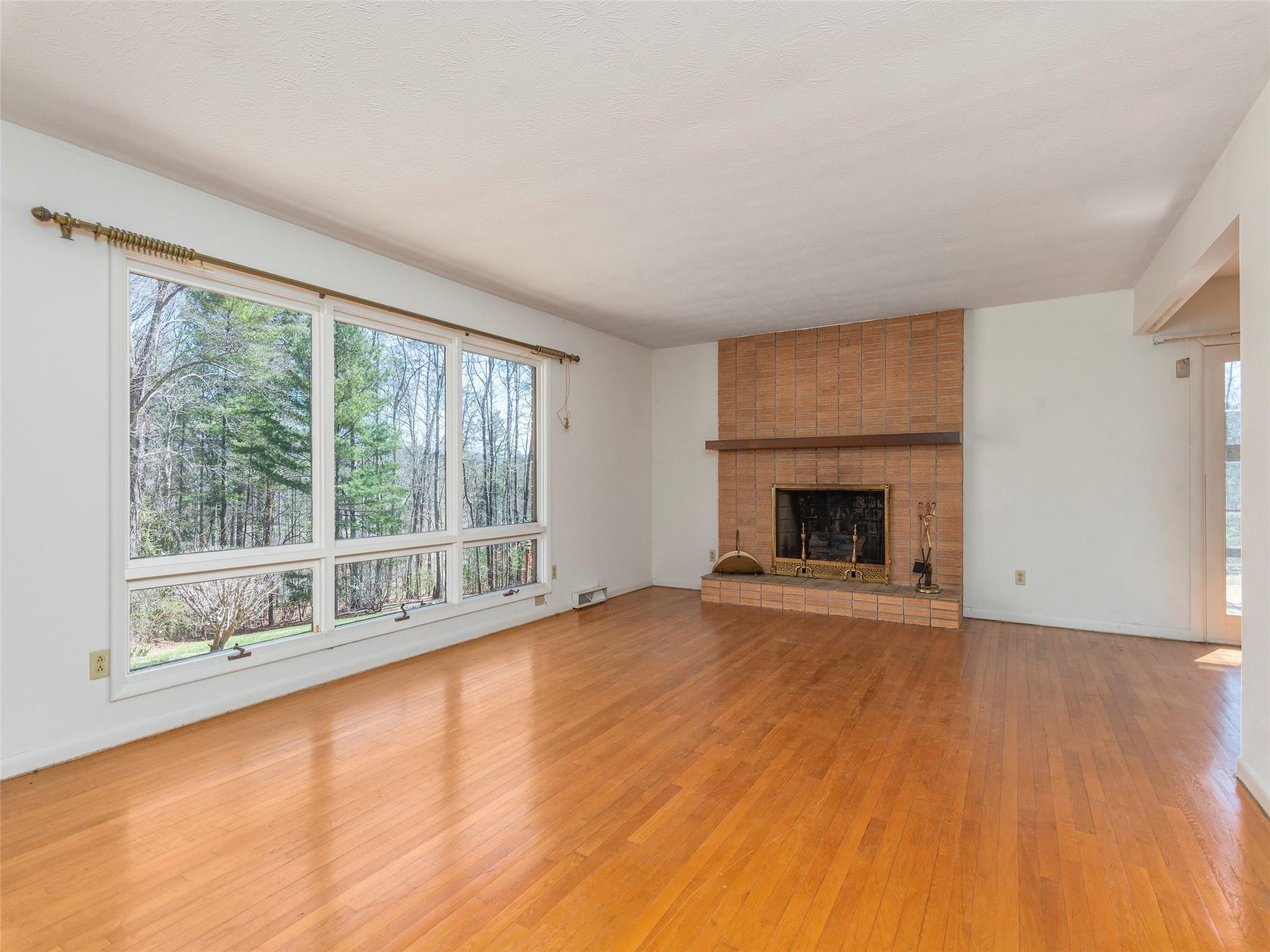 2168 Riceville Road Asheville NC 28805