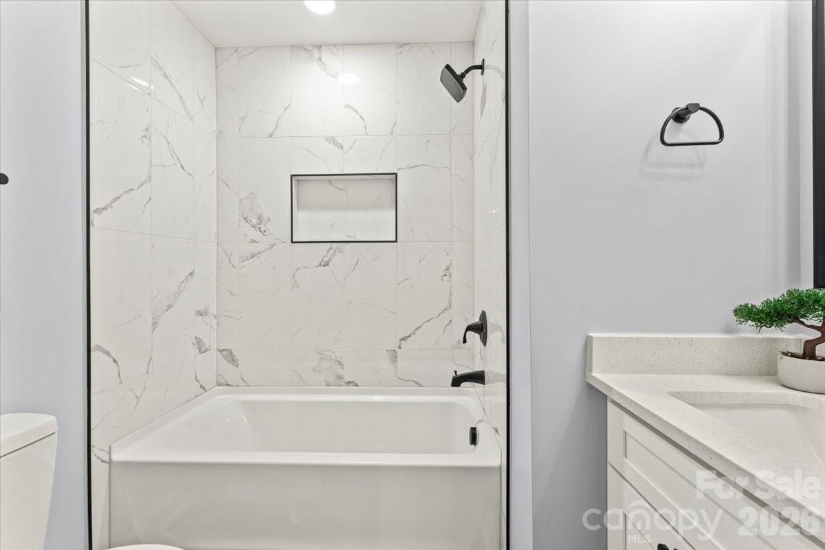 533 Crowell Avenue Statesville NC 28677