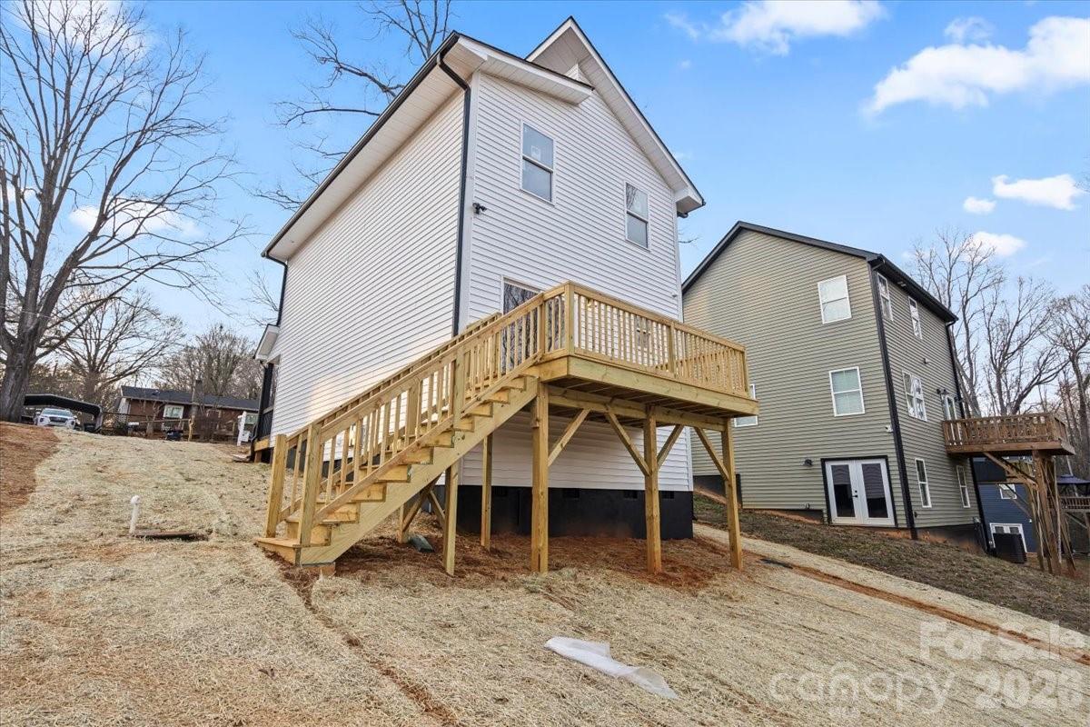 533 Crowell Avenue Statesville NC 28677