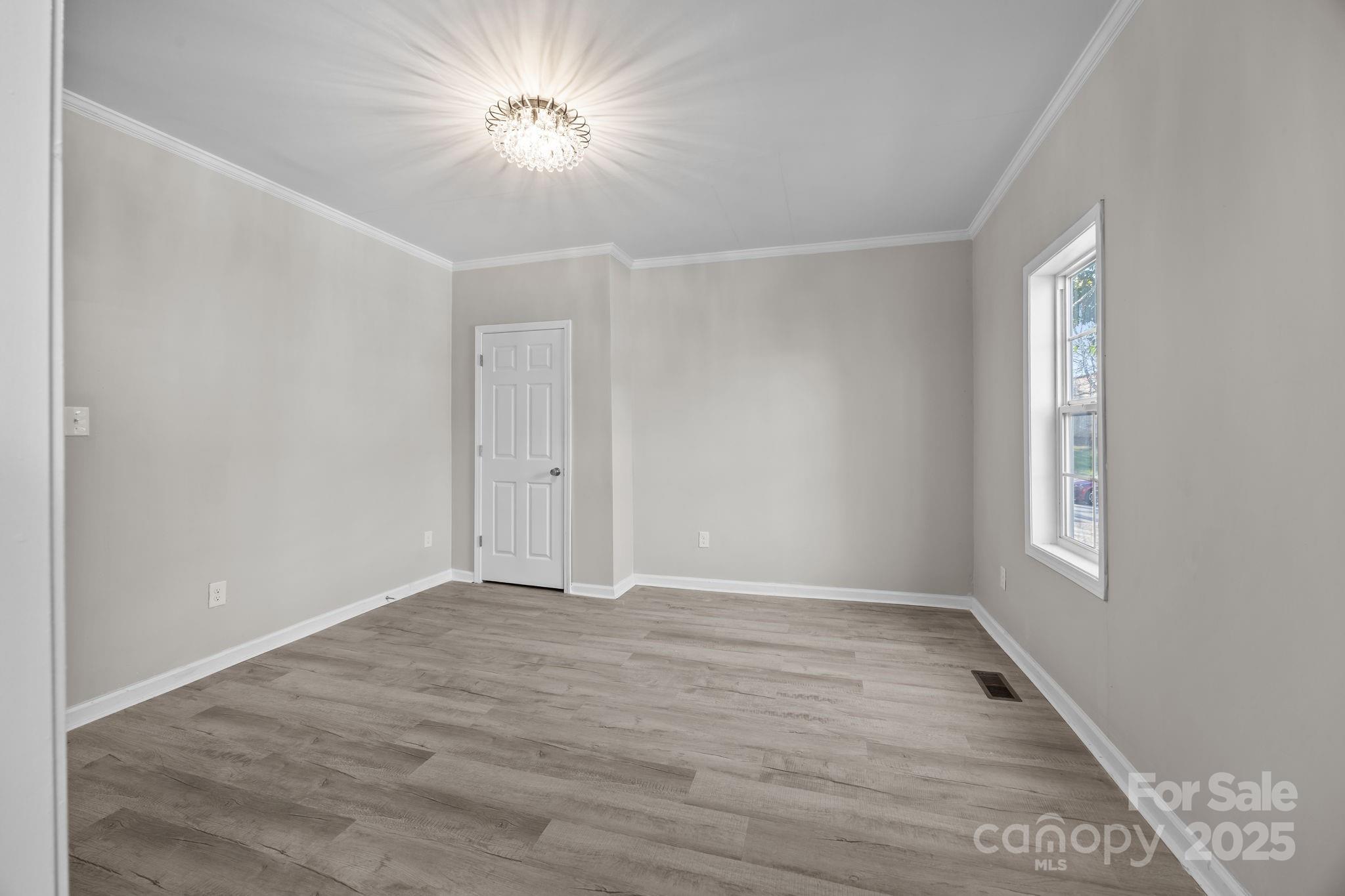 934 Cherry Street Statesville NC 28677