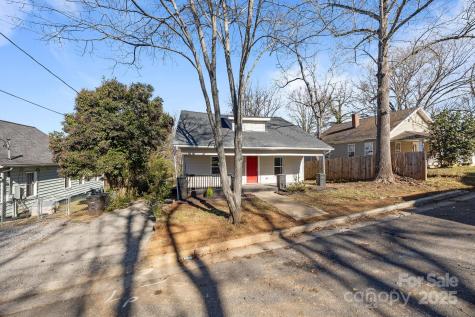934 Cherry Street Statesville NC 28677