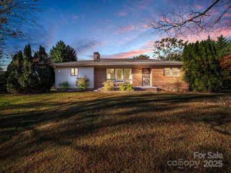 290 Stepp Mill Road Hendersonville NC 28792