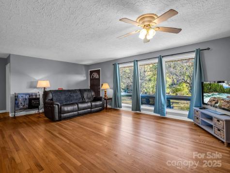 290 Stepp Mill Road Hendersonville NC 28792