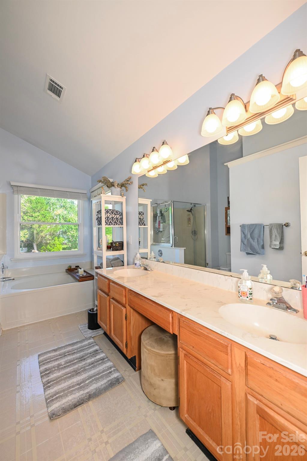 9101 Castlebay Drive Charlotte NC 28277