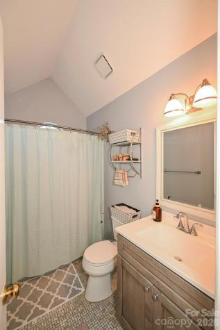 9101 Castlebay Drive Charlotte NC 28277