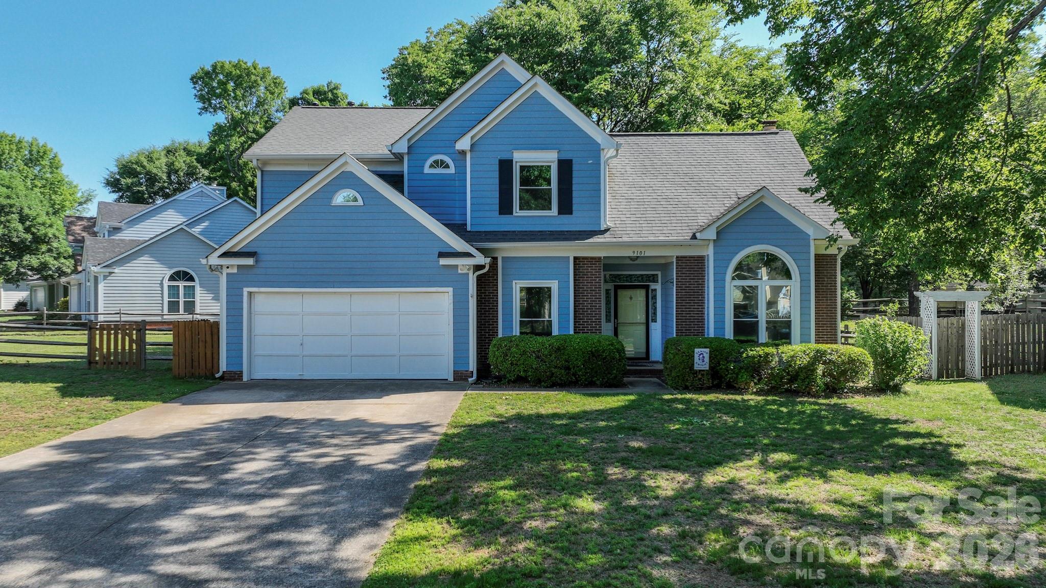 9101 Castlebay Drive Charlotte NC 28277