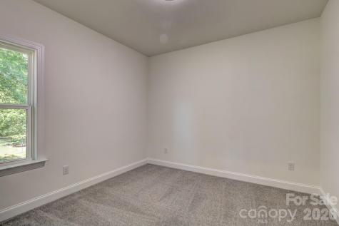 315 S Pink Street Cherryville NC 28021