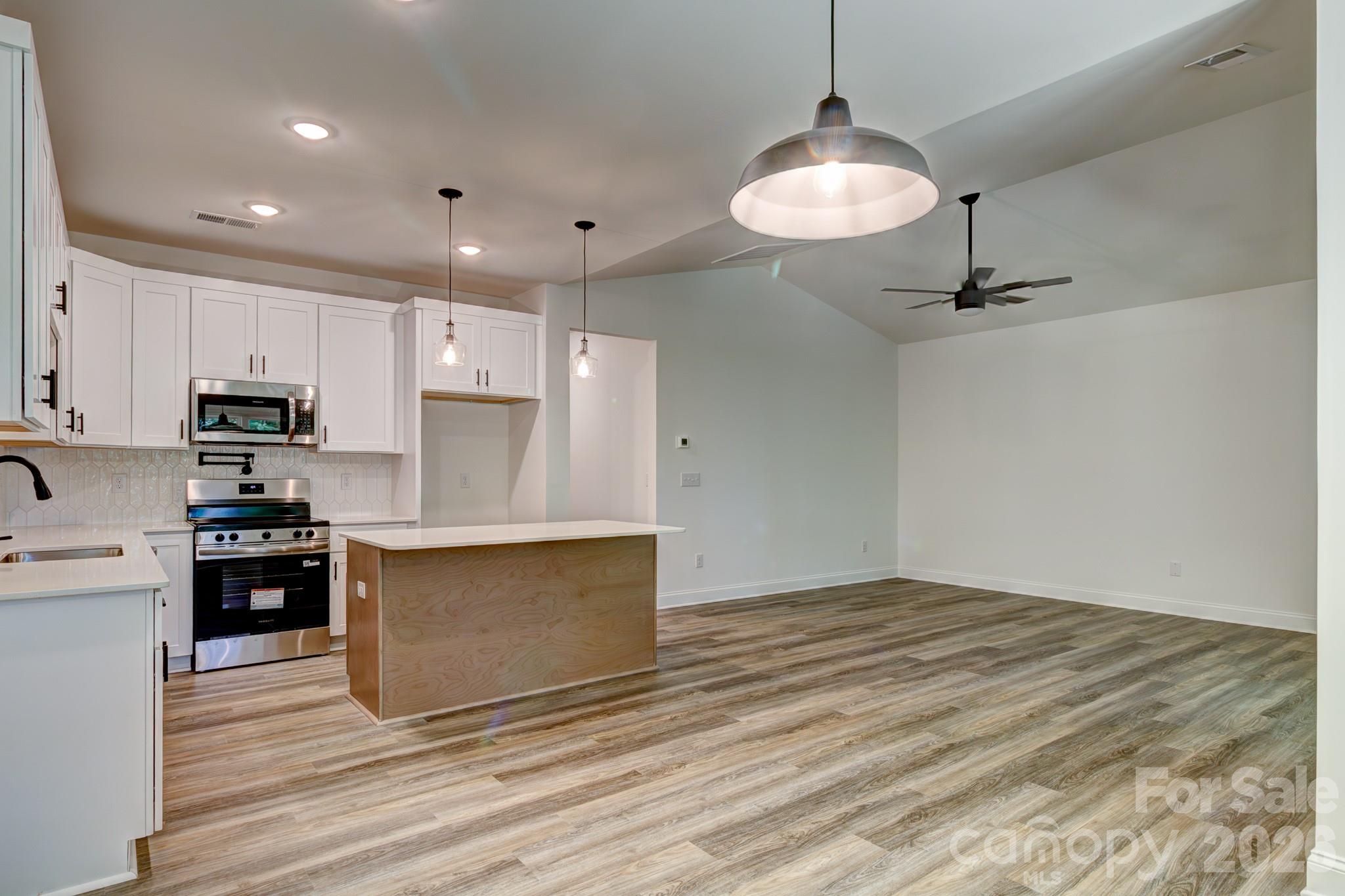 315 S Pink Street Cherryville NC 28021