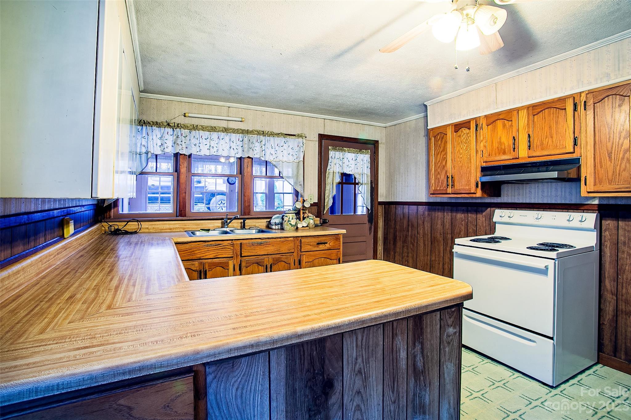 67 Mcdaris Cove Road Weaverville NC 28787