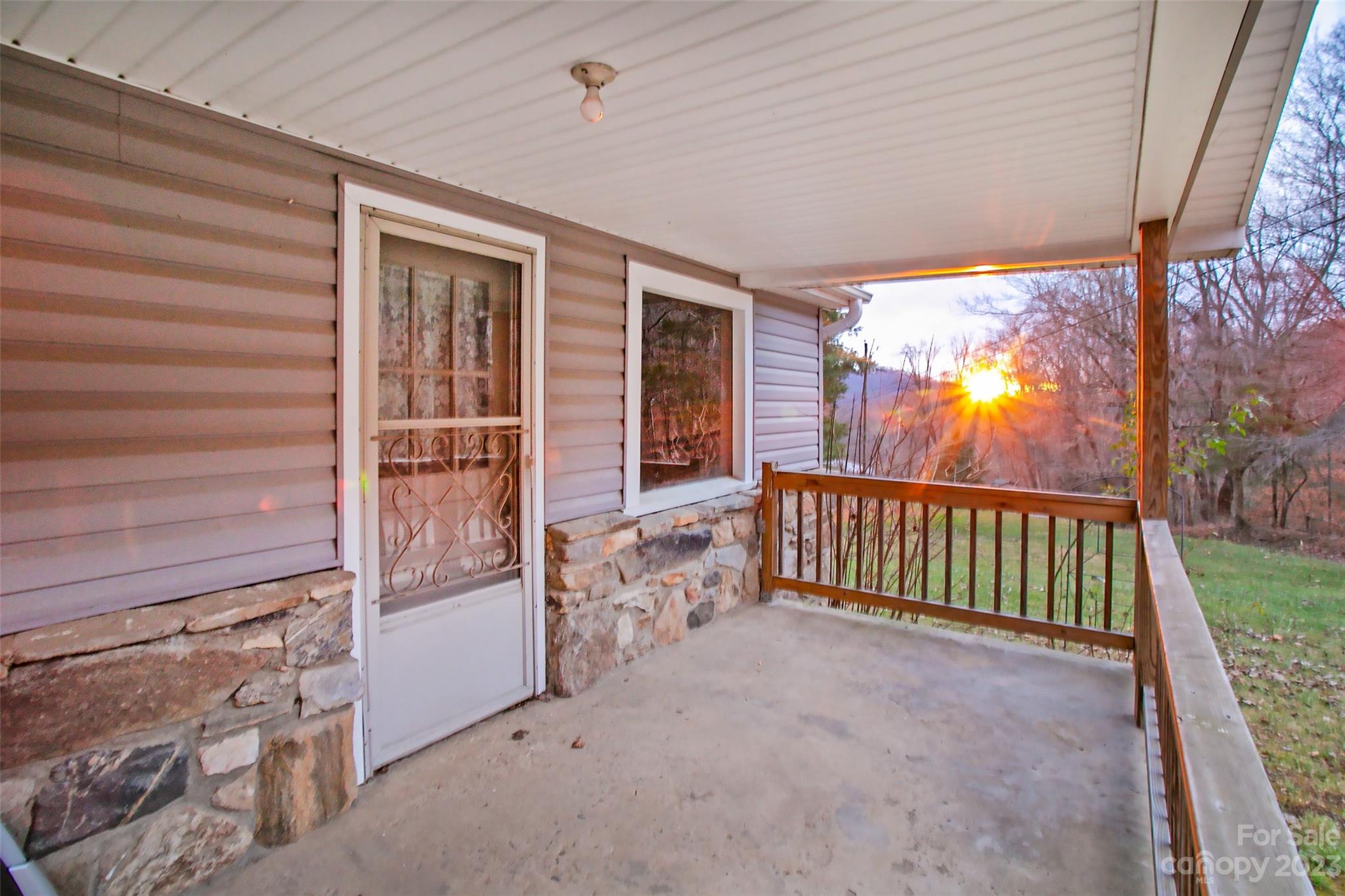 67 Mcdaris Cove Road Weaverville NC 28787