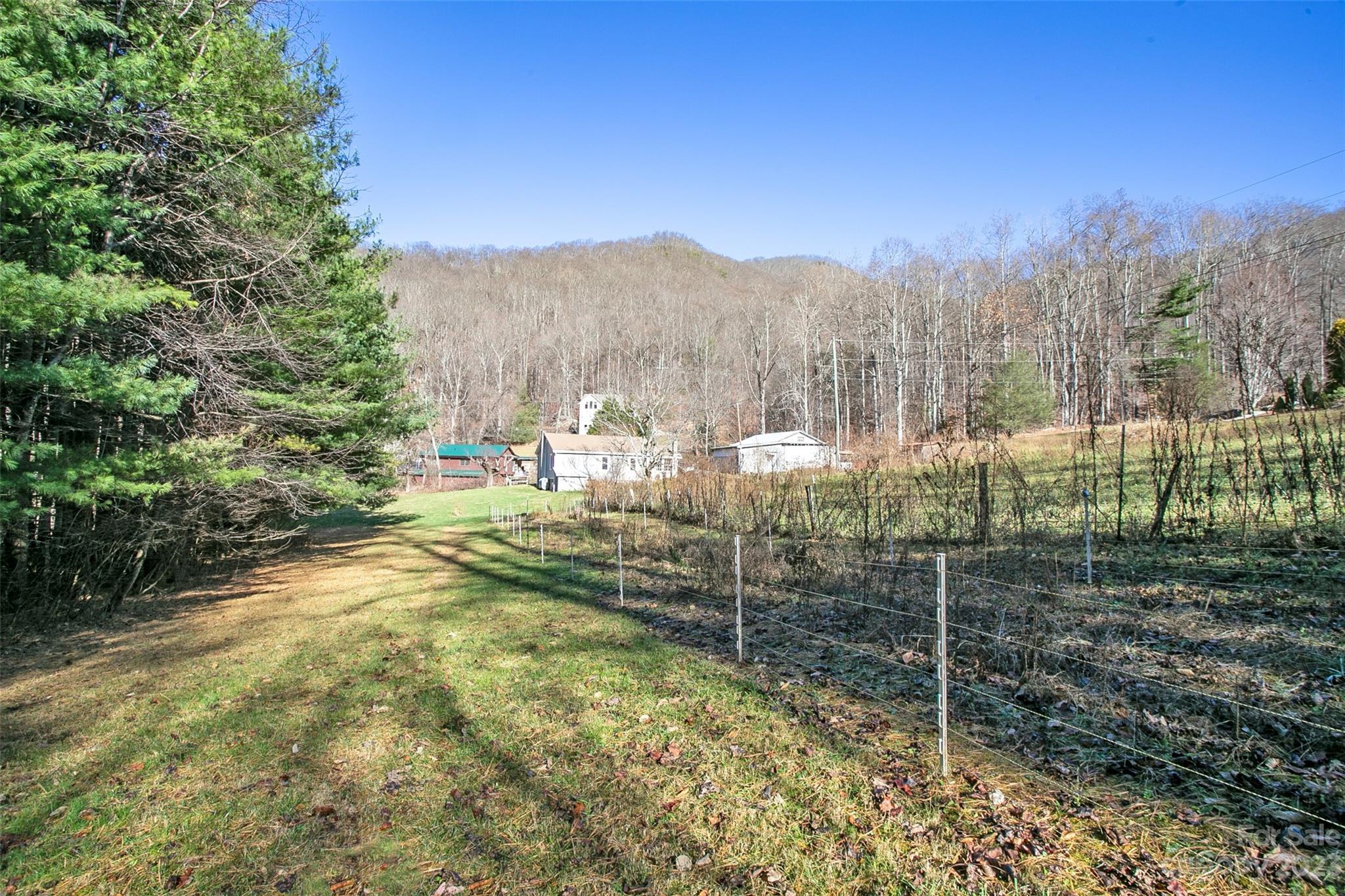 67 Mcdaris Cove Road Weaverville NC 28787