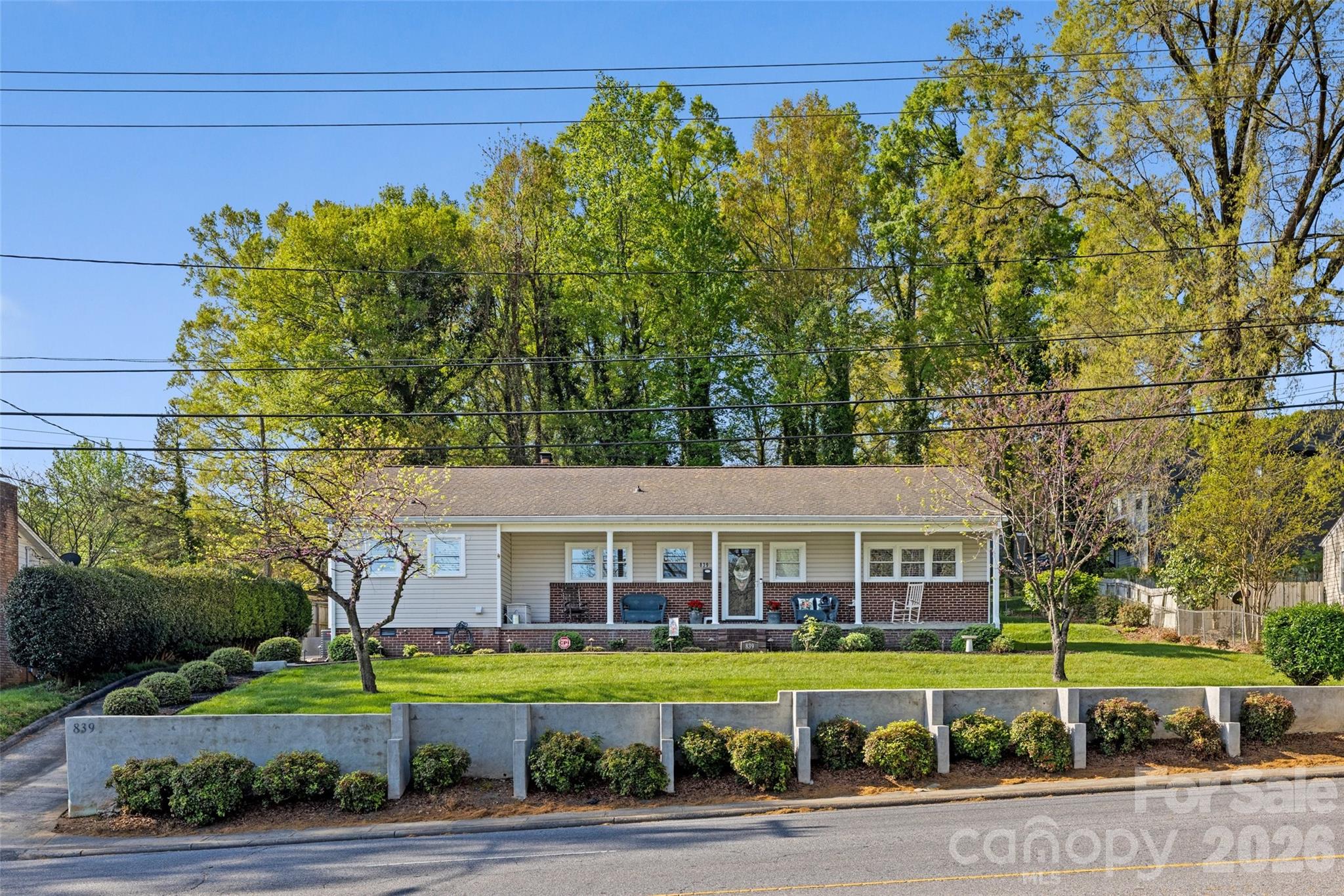839 W Garrison Boulevard Gastonia NC 28052