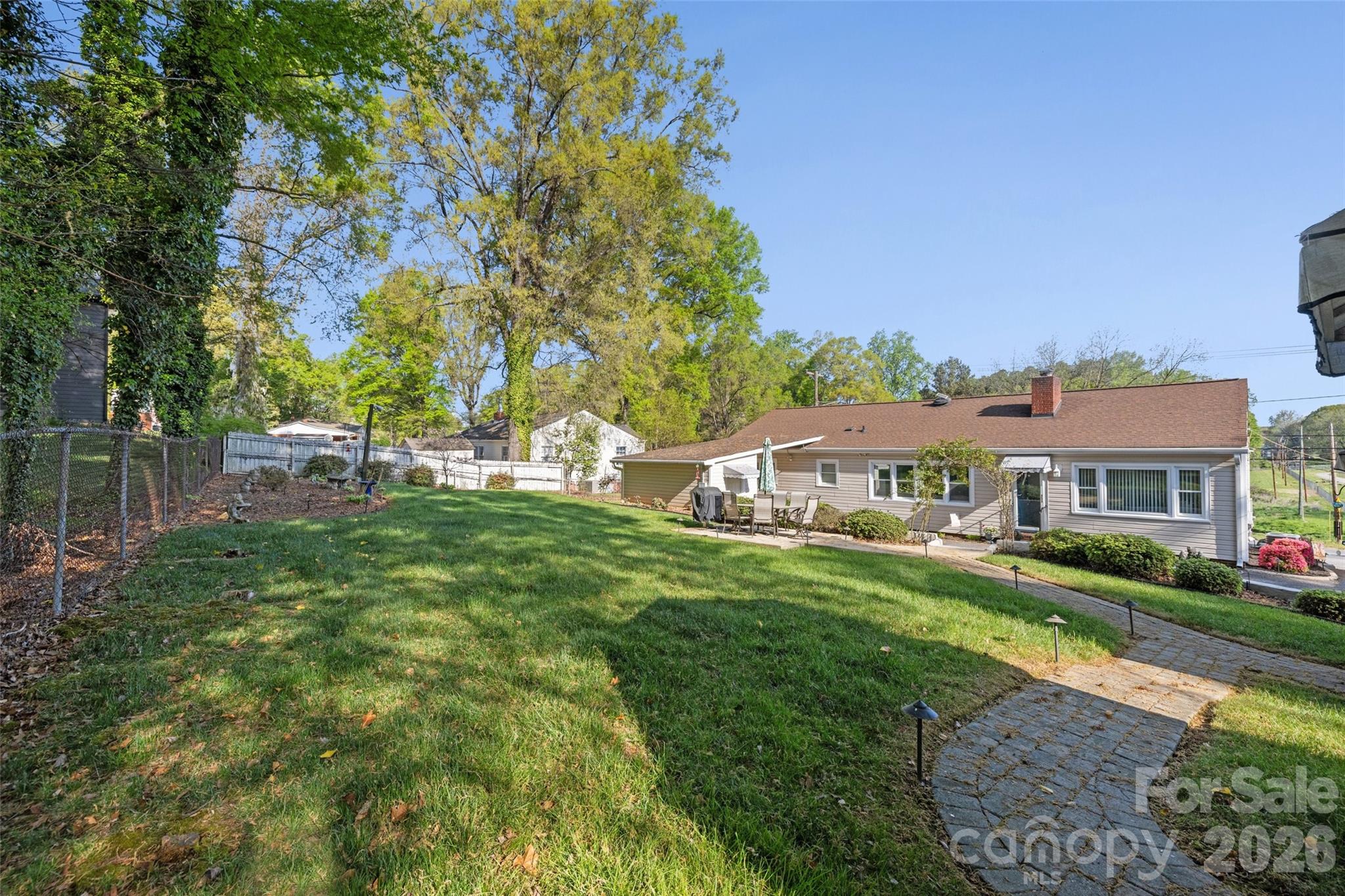 839 W Garrison Boulevard Gastonia NC 28052