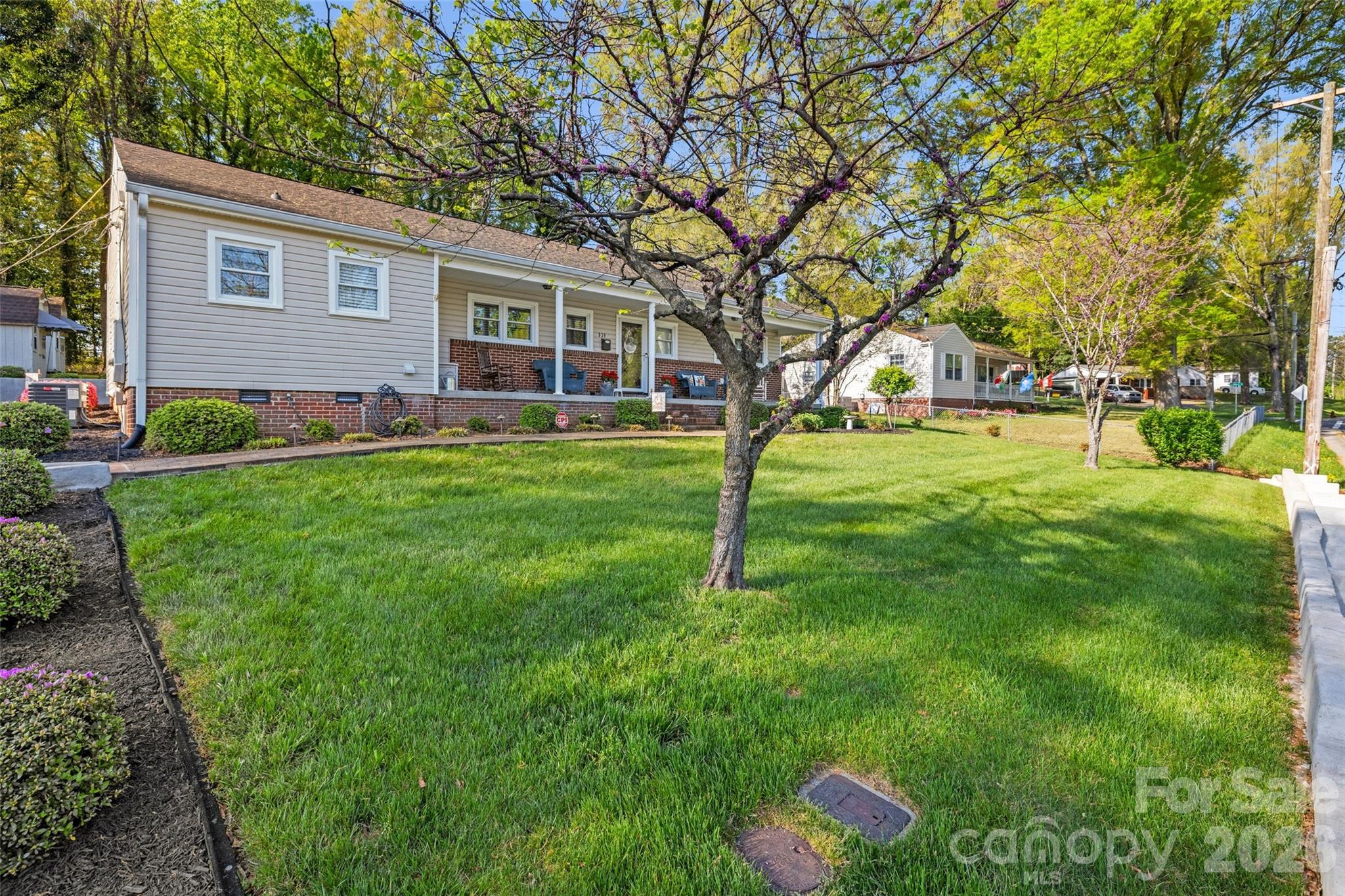 839 W Garrison Boulevard Gastonia NC 28052