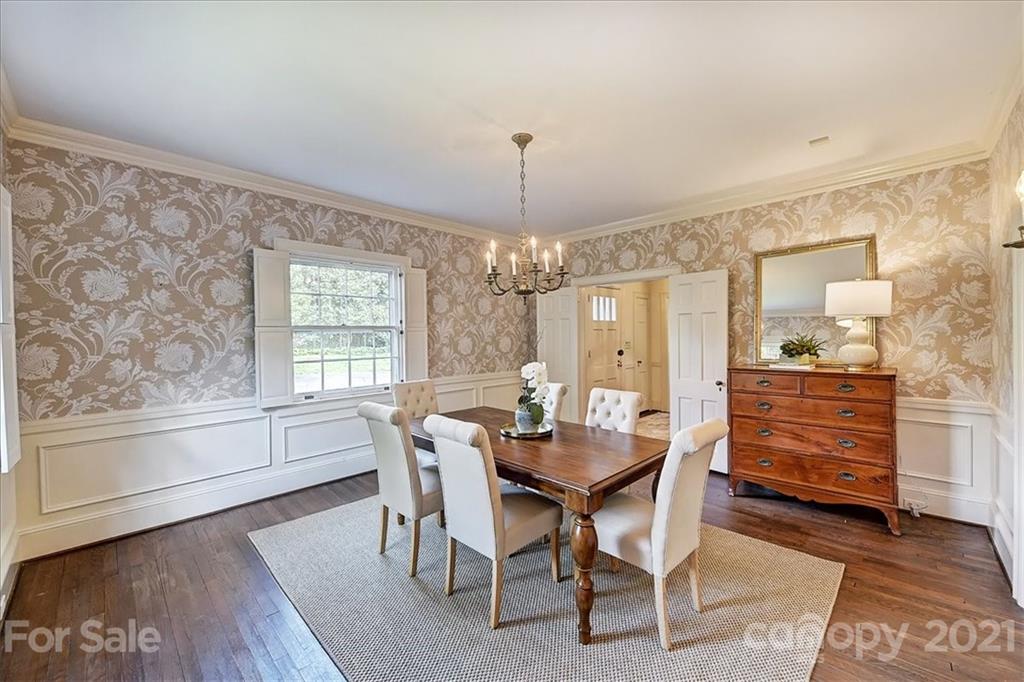 2328 Mecklenburg Avenue Charlotte NC 28205