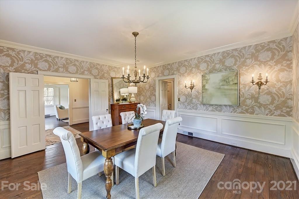 2328 Mecklenburg Avenue Charlotte NC 28205