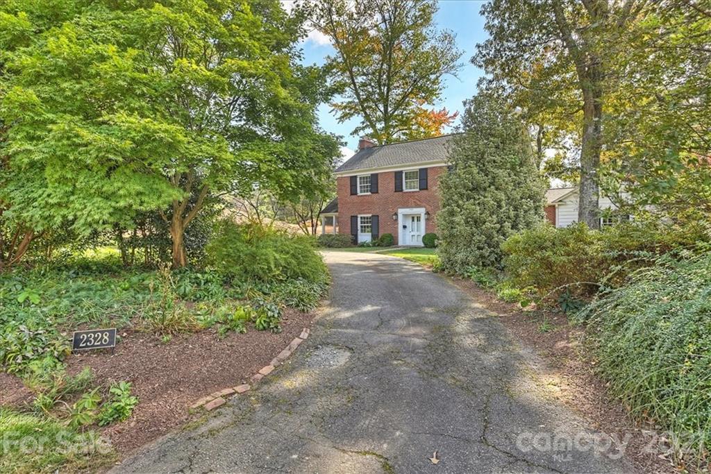 2328 Mecklenburg Avenue Charlotte NC 28205