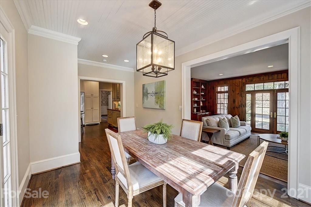 2328 Mecklenburg Avenue Charlotte NC 28205