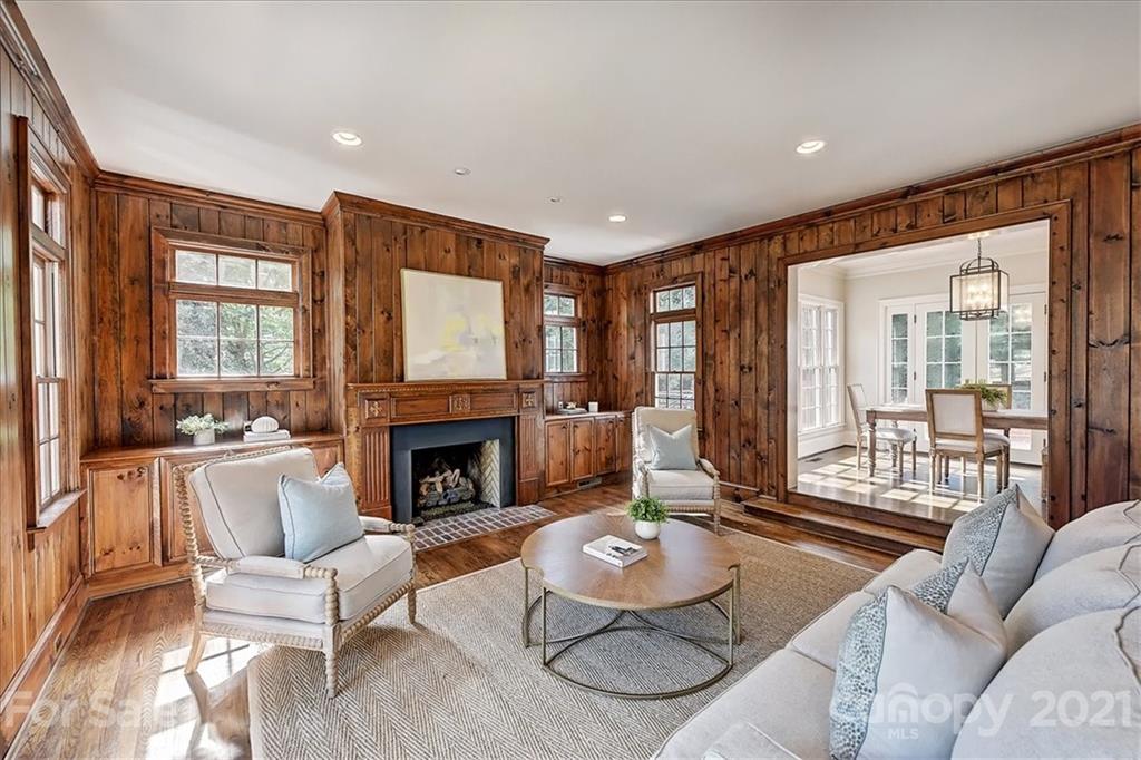 2328 Mecklenburg Avenue Charlotte NC 28205
