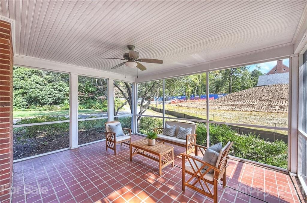 2328 Mecklenburg Avenue Charlotte NC 28205