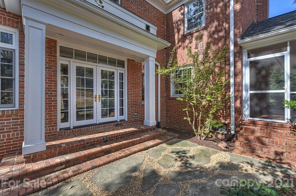 2328 Mecklenburg Avenue Charlotte NC 28205