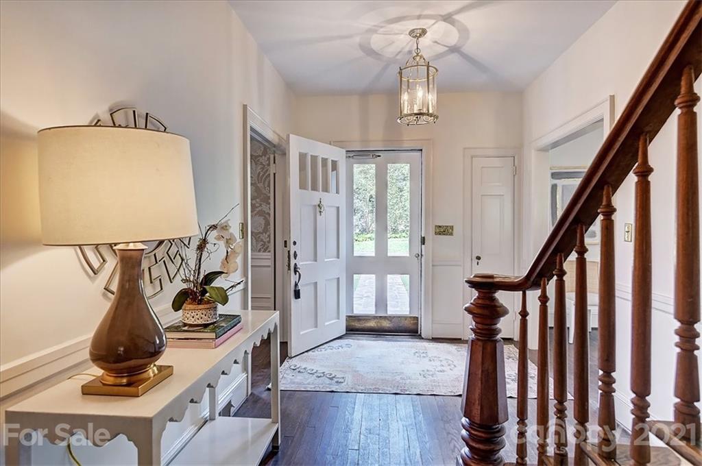 2328 Mecklenburg Avenue Charlotte NC 28205
