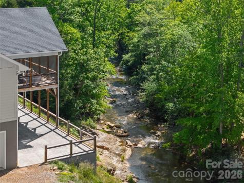 123 Israel Road Candler NC 28715