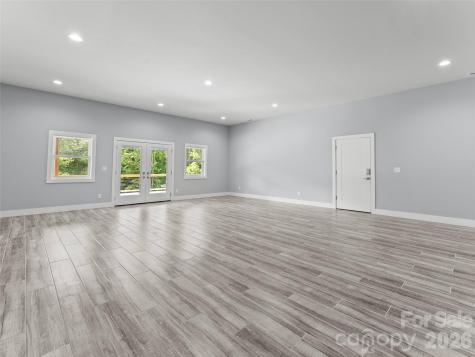 123 Israel Road Candler NC 28715