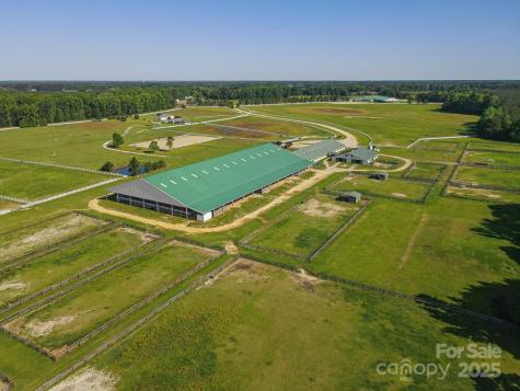 9141 Hasty Road Laurinburg NC 28352