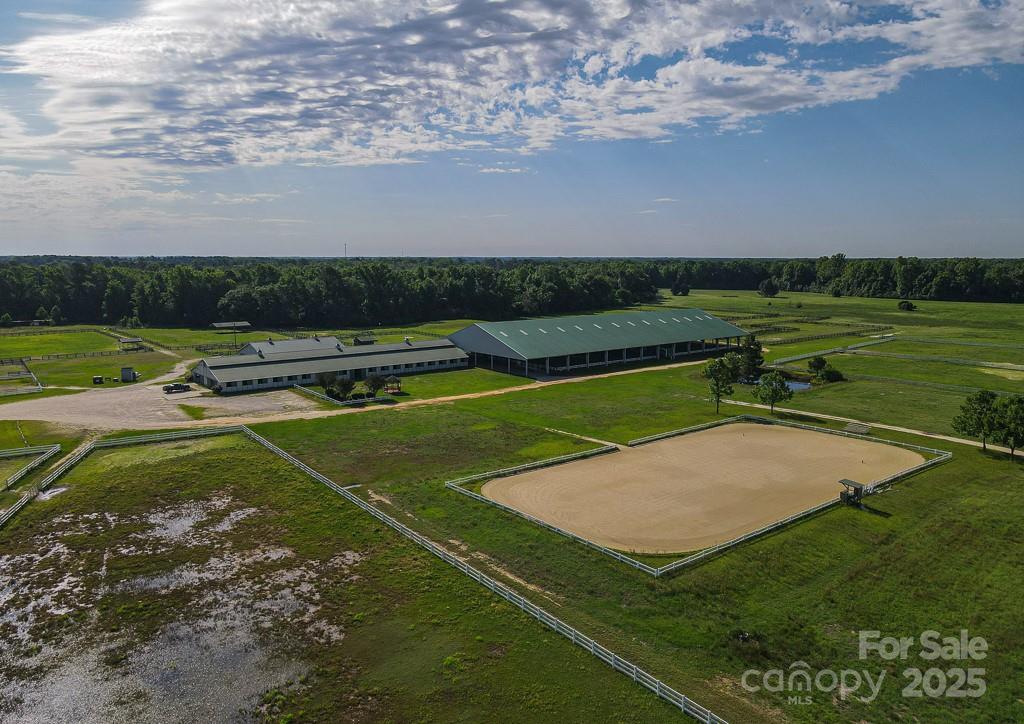 9141 Hasty Road Laurinburg NC 28352