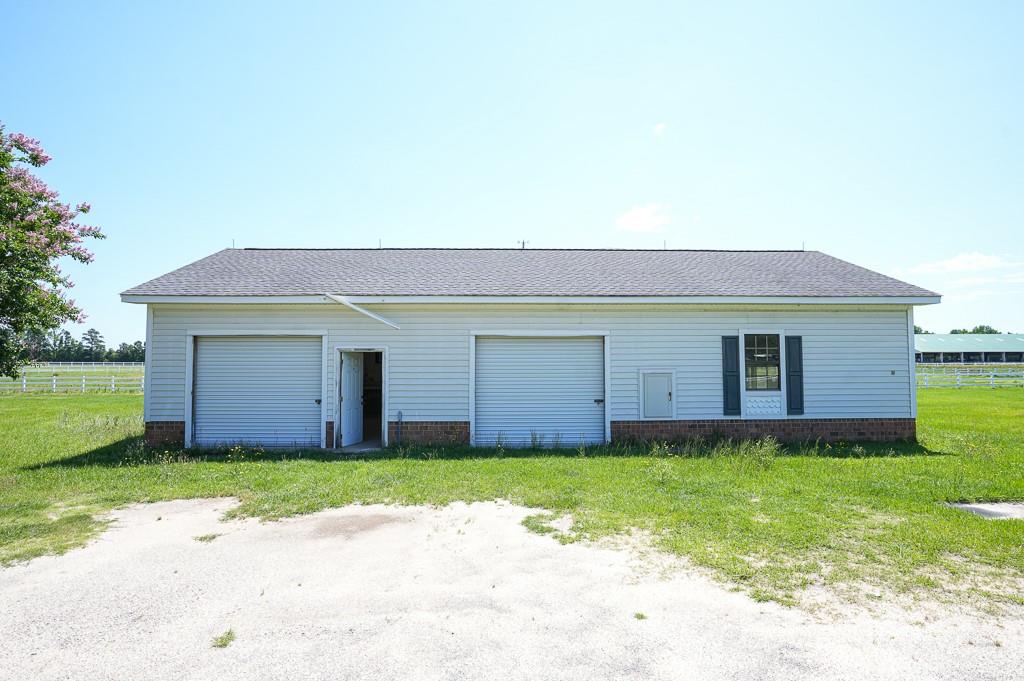 9141 Hasty Road Laurinburg NC 28352
