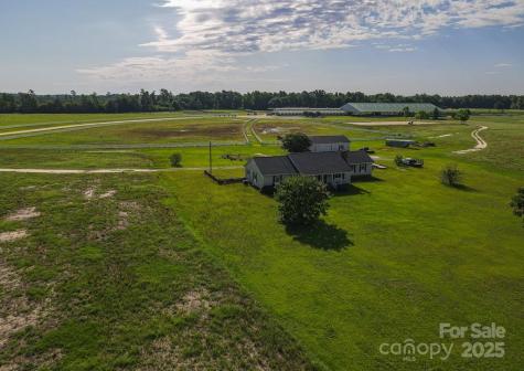 9141 Hasty Road Laurinburg NC 28352
