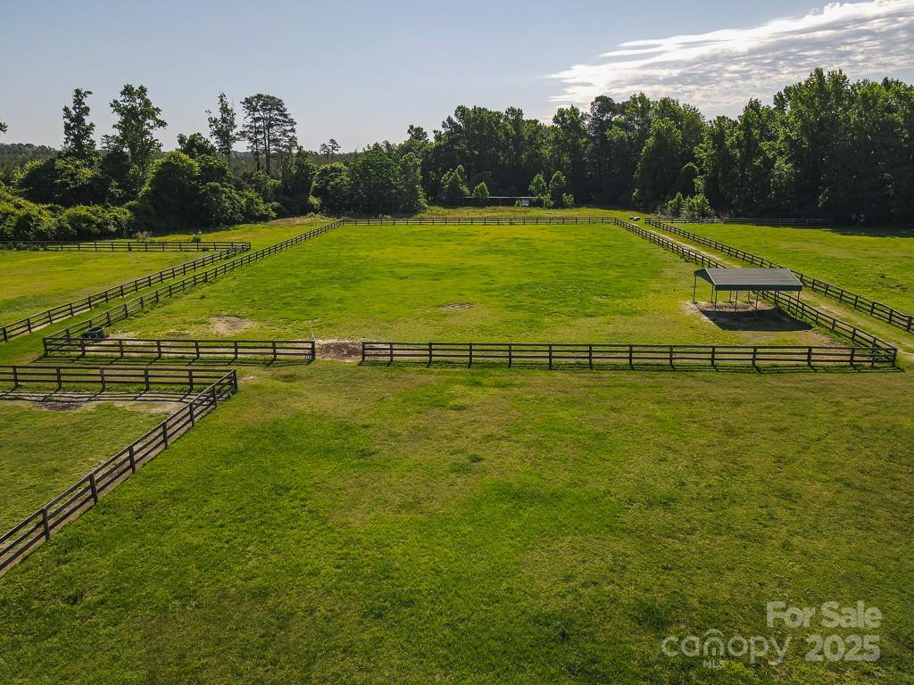 9141 Hasty Road Laurinburg NC 28352