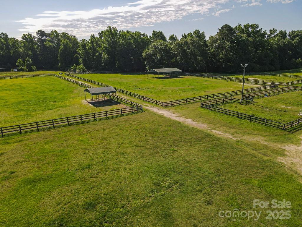 9141 Hasty Road Laurinburg NC 28352