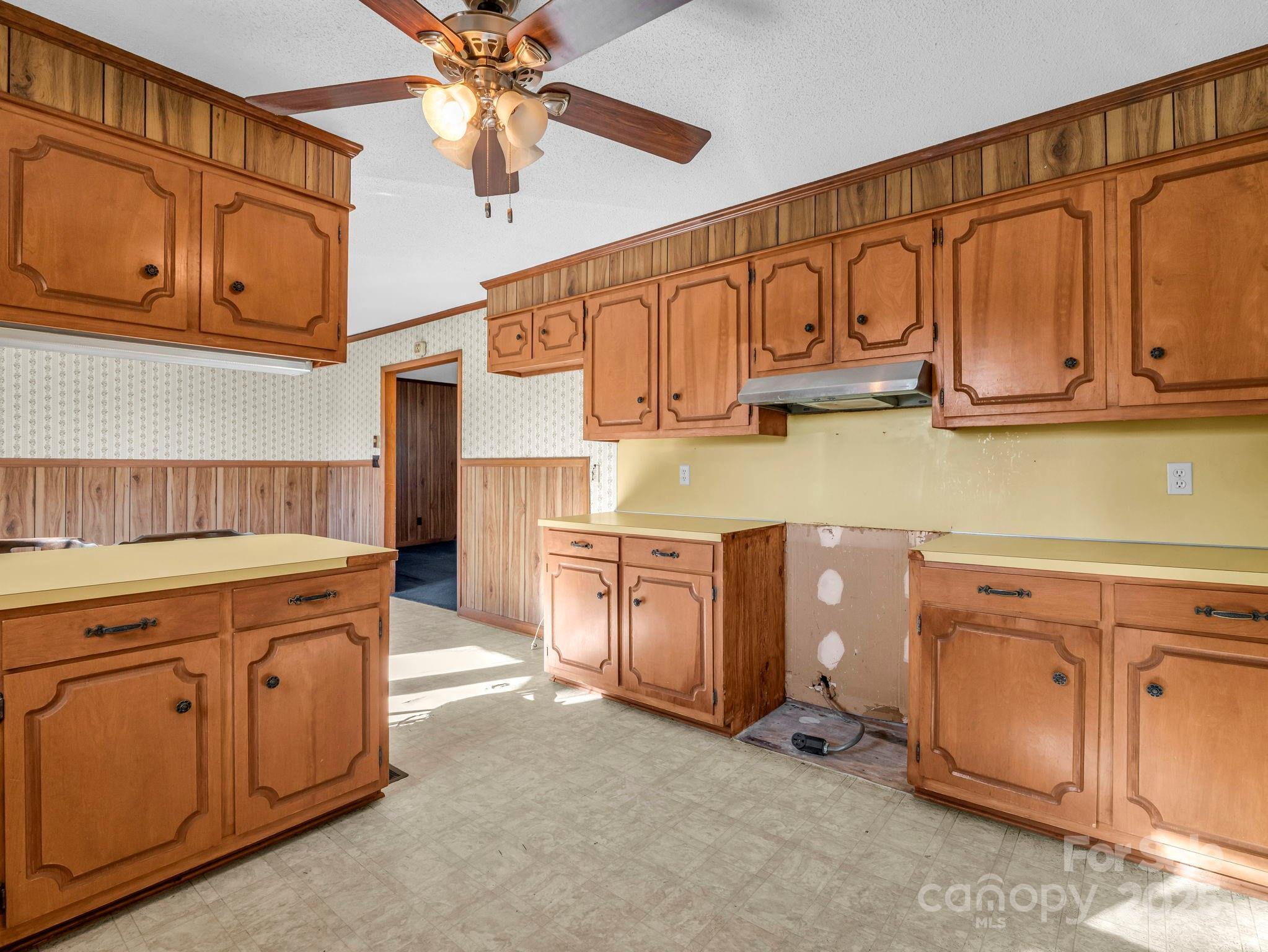 1914 Buffalo Shoals Road Lincolnton NC 28092