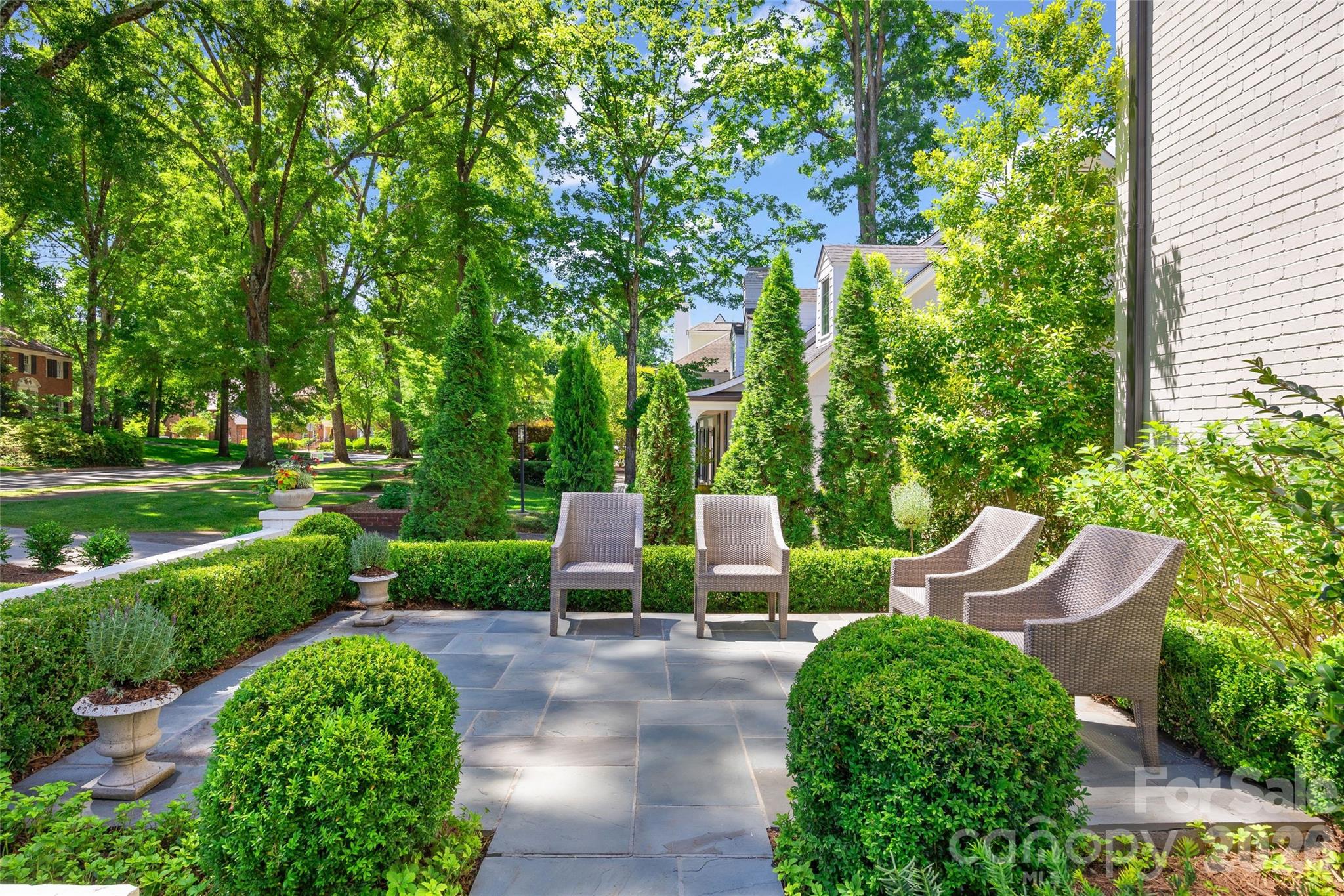 700 Cherokee Road Charlotte NC 28207